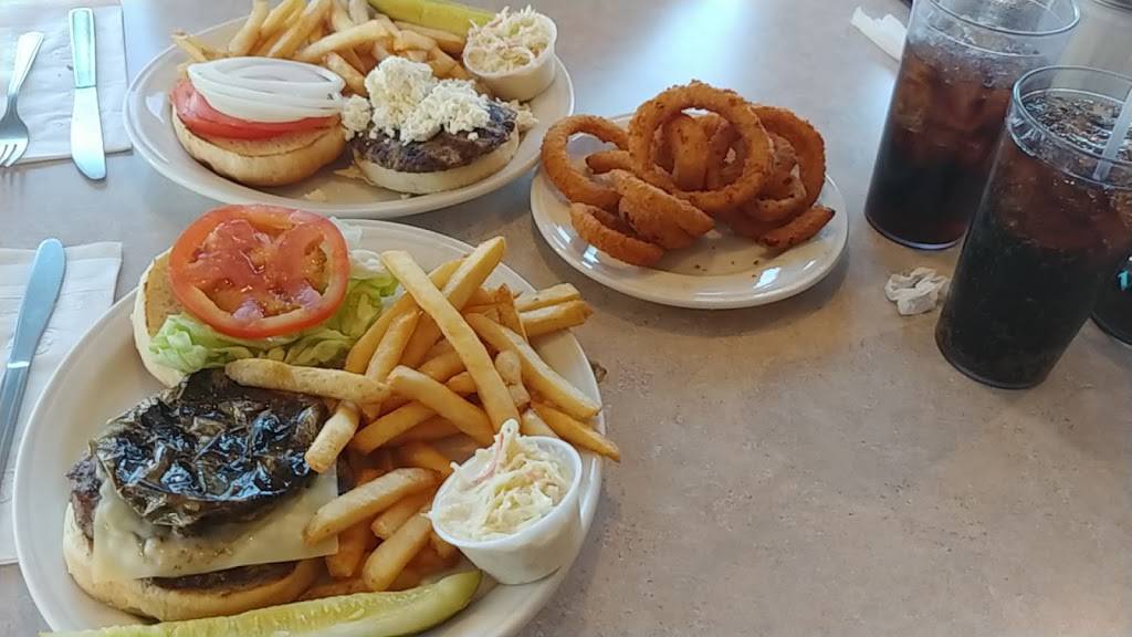 Windmill Diner | meal takeaway | 245 Danbury Rd, New Milford, CT 06776, USA | 8603541218 OR +1 860-354-1218