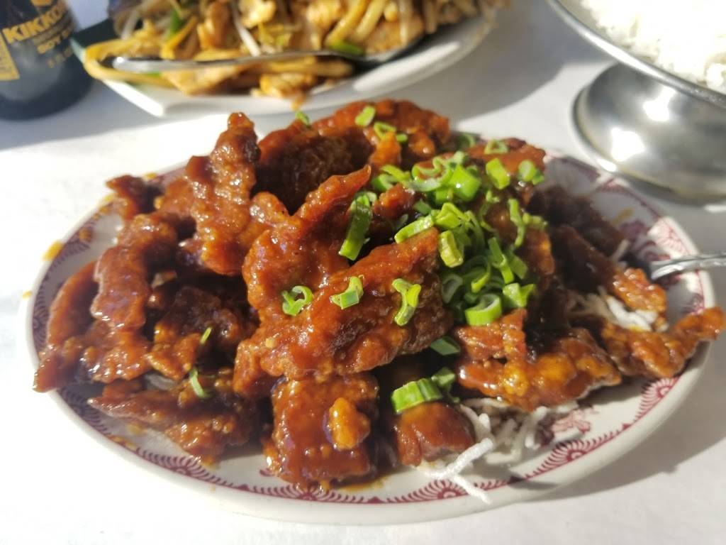 Wing Hoe Restaurant | restaurant | 5356 N Sheridan Rd, Chicago, IL 60640, USA | 7732754550 OR +1 773-275-4550