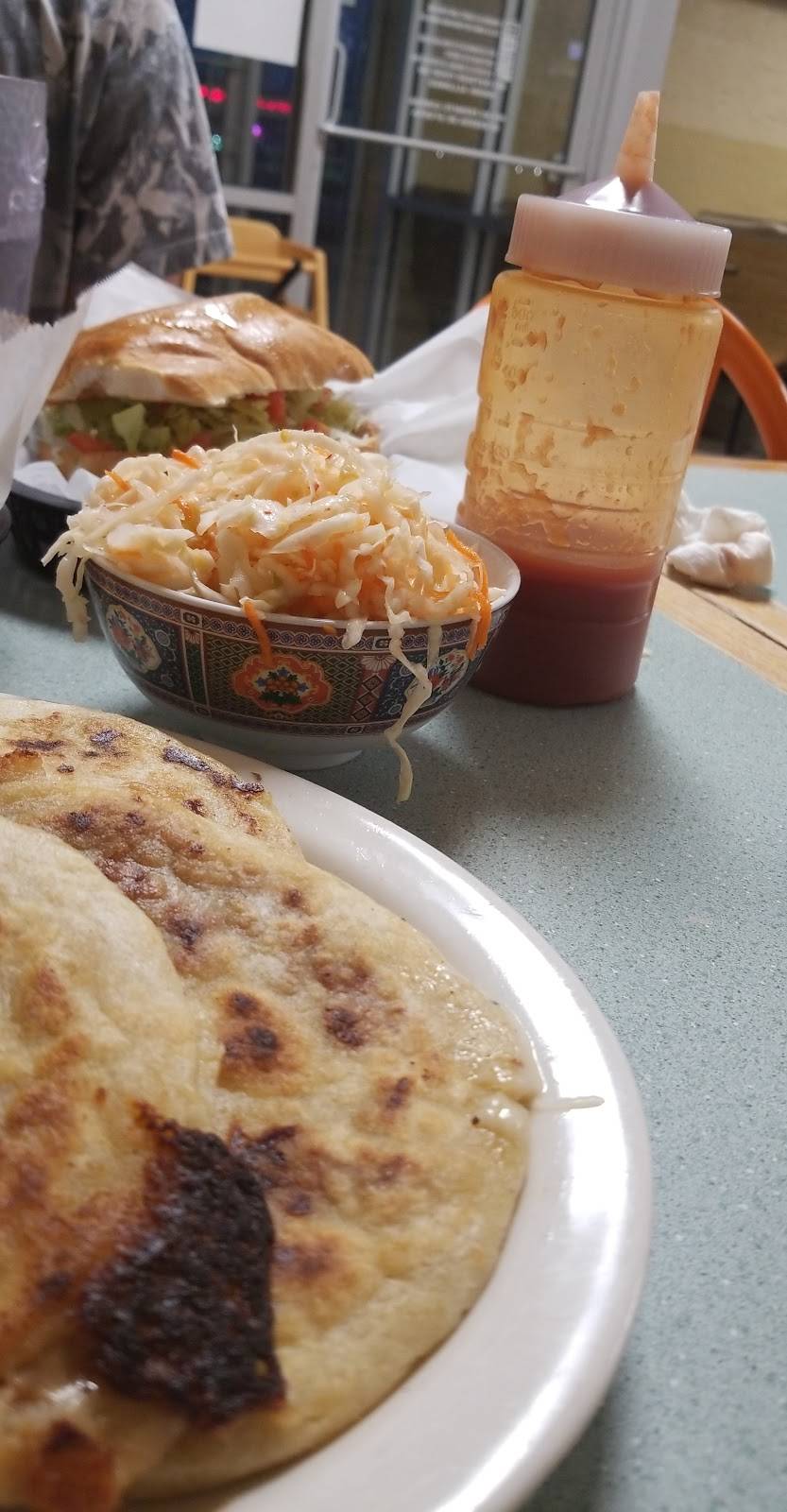 La Guanaquita | restaurant | 5435 38th St, Indianapolis, IN 46254, USA | 3172832011 OR +1 317-283-2011