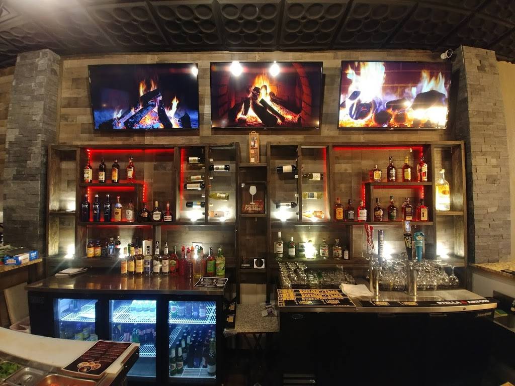 Spirits & Gyros | restaurant | 15581 Manchester Rd, Ballwin, MO 63011, USA | 6362154456 OR +1 636-215-4456