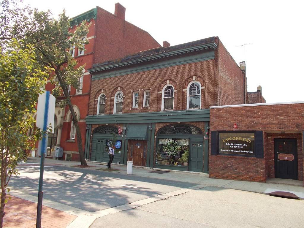 General Poors Tavern | restaurant | 45 Main St, Hackensack, NJ 07601, USA | 2014875882 OR +1 201-487-5882