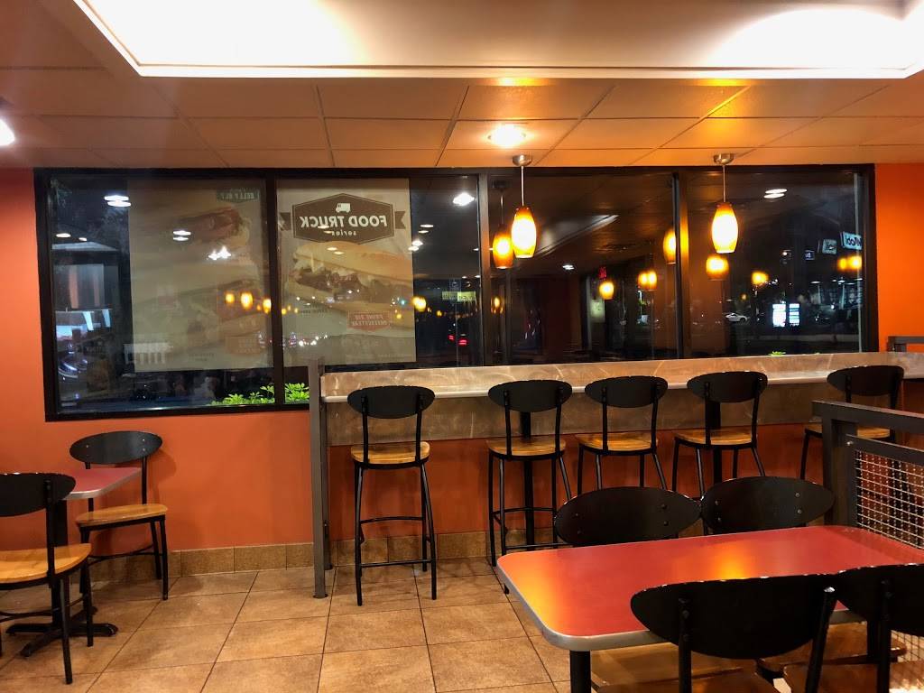 Jack in the Box | restaurant | 805 N Pacific Ave, Glendale, CA 91203, USA | 8182470717 OR +1 818-247-0717