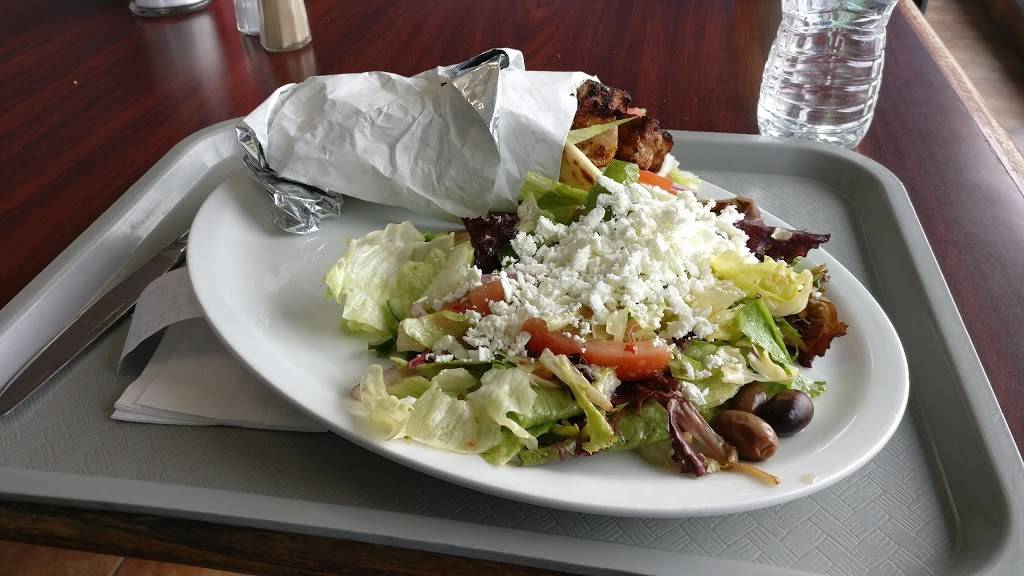 Plaka Restaurant | restaurant | 2601 Matheson Blvd E, Mississauga, ON L4W 5A8, Canada | 9056259437 OR +1 905-625-9437