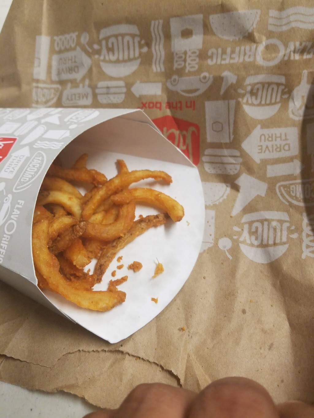 Jack in the Box | restaurant | 118 N General McMullen Dr, San Antonio, TX 78237, USA | 2104326624 OR +1 210-432-6624