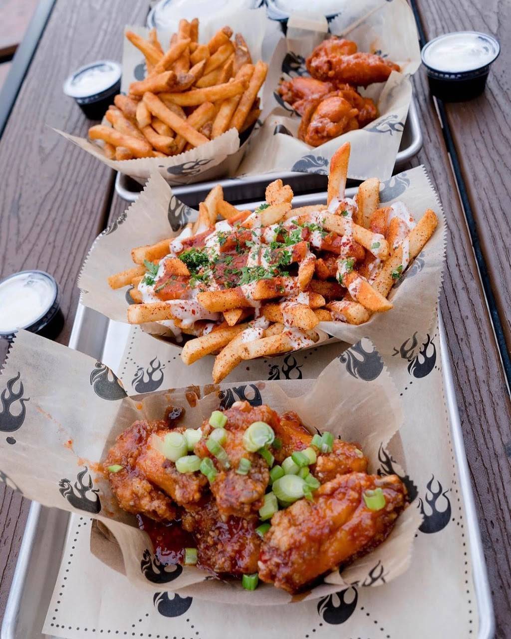 Fire Wings Silber | restaurant | 1106 Silber Rd, Houston, TX 77055, USA | 7137148476 OR +1 713-714-8476