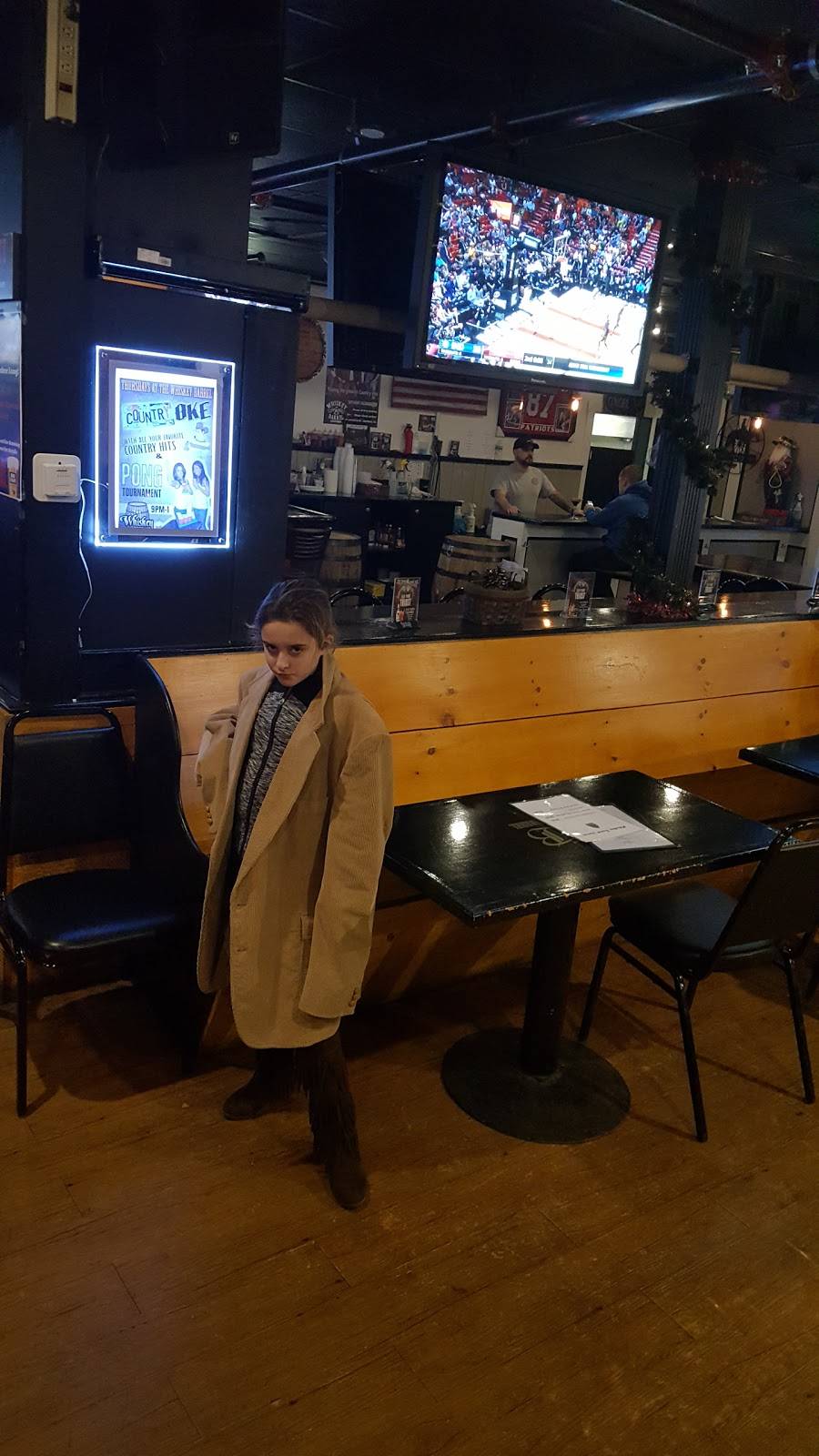 Whiskey Barrel Bar | restaurant | 27 Lafayette Square, Haverhill, MA 01832, USA | 9788915991 OR +1 978-891-5991