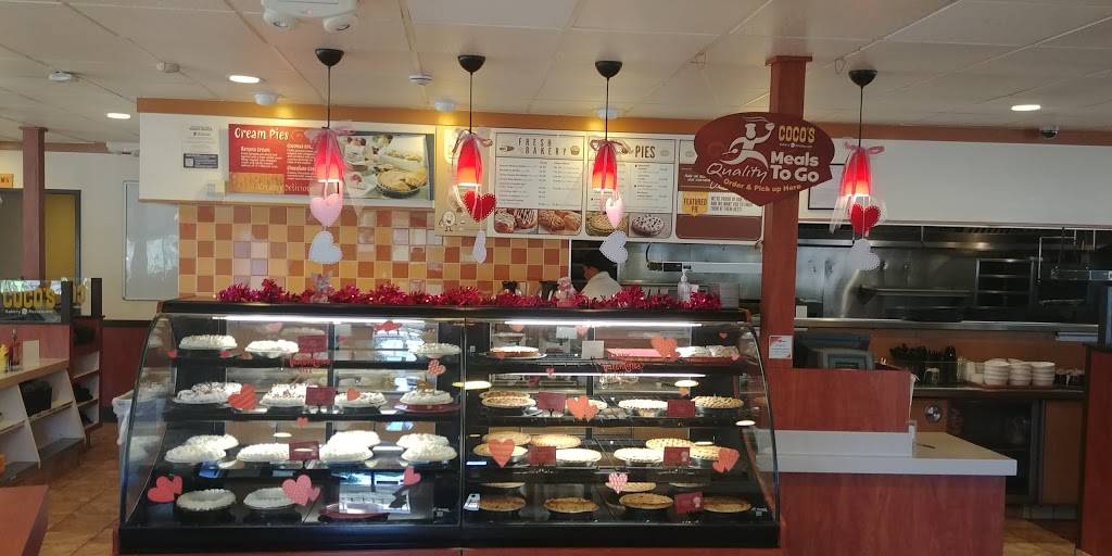 Cocos Bakery Restaurant | restaurant | 2501 Via Campo, Montebello, CA 90640, USA | 3237284690 OR +1 323-728-4690