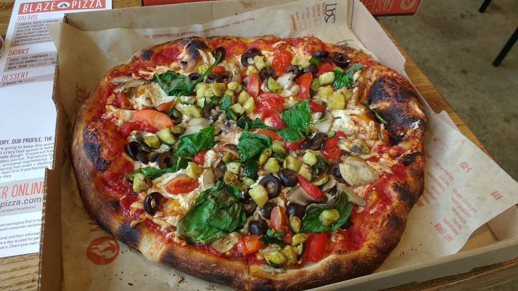 Blaze Pizza | meal takeaway | 12 Royce Cir, Storrs, CT 06268, USA | 8602000216 OR +1 860-200-0216