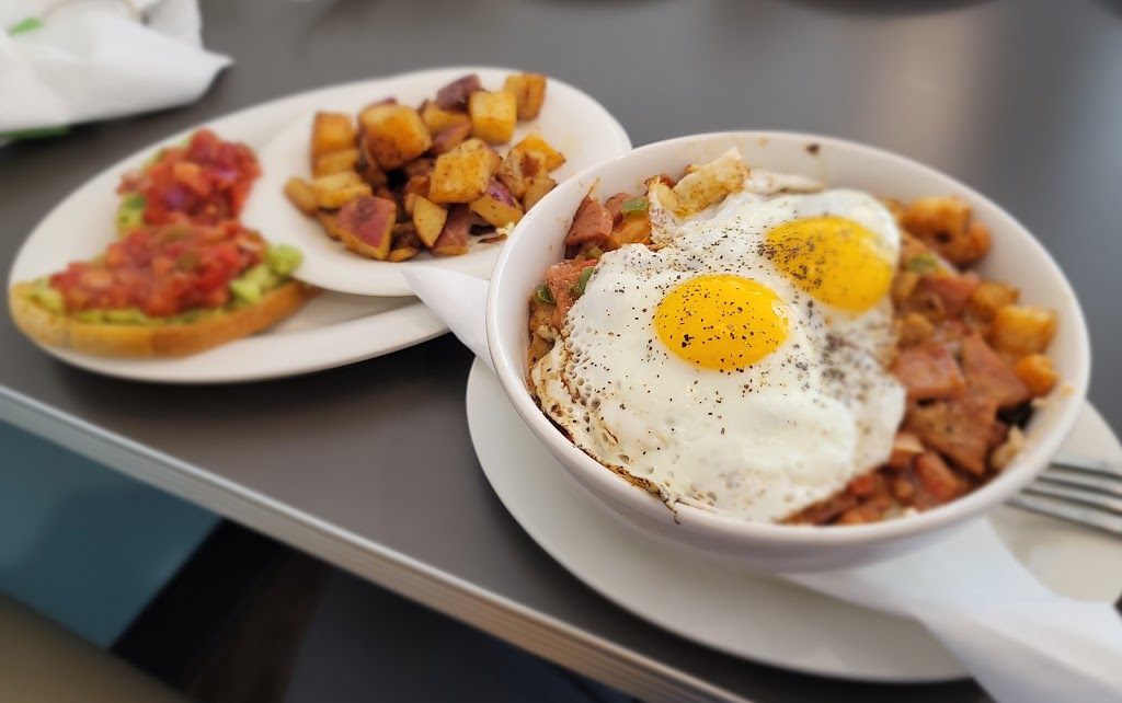 Eggs Up Grill | restaurant | 5710 Ogeechee Rd Suite 450, Savannah, GA 31405, USA | 9123496672 OR +1 912-349-6672