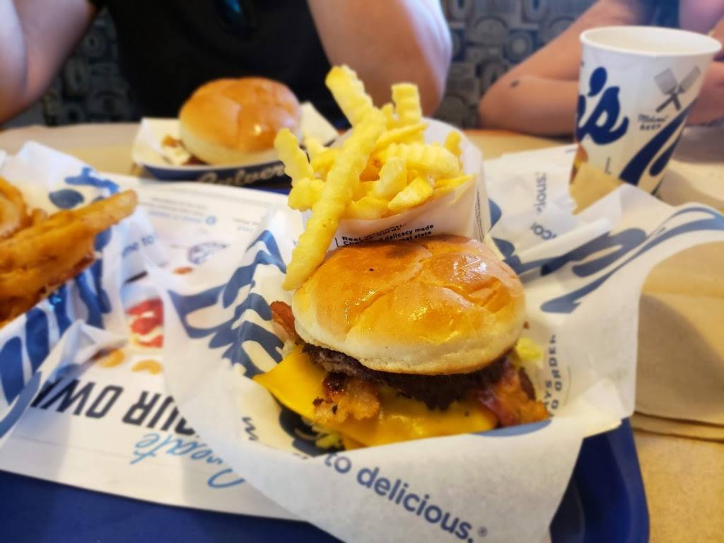 Culvers | restaurant | 1909 S Country Club Dr, Mesa, AZ 85210, USA | 4807335330 OR +1 480-733-5330