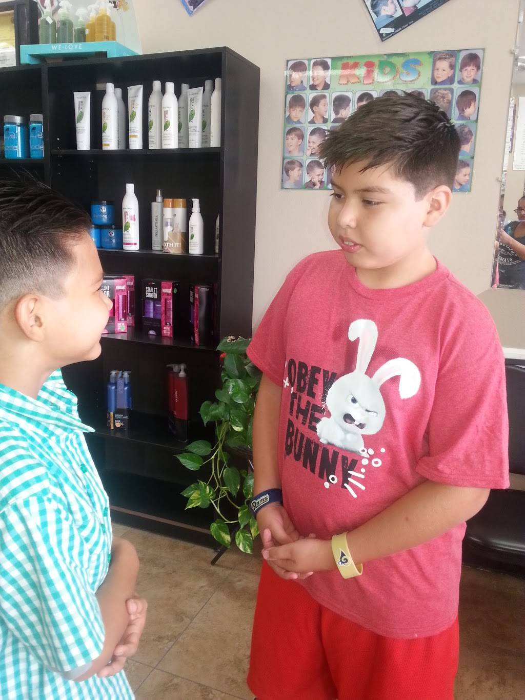 Little Caesars Pizza | restaurant | 13313 Palm Dr L, Desert Hot Springs, CA 92240, USA | 7603292343 OR +1 760-329-2343