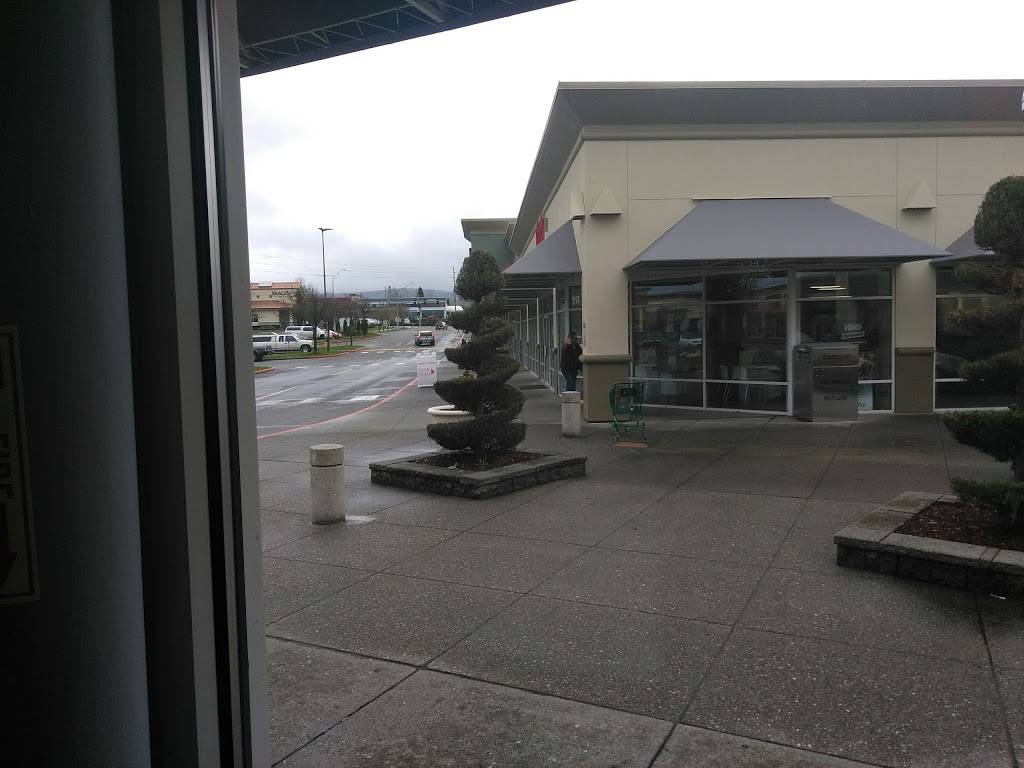 The Grill | restaurant | 1155 E Sunset Dr #105, Bellingham, WA 98226, USA | 3603068510 OR +1 360-306-8510