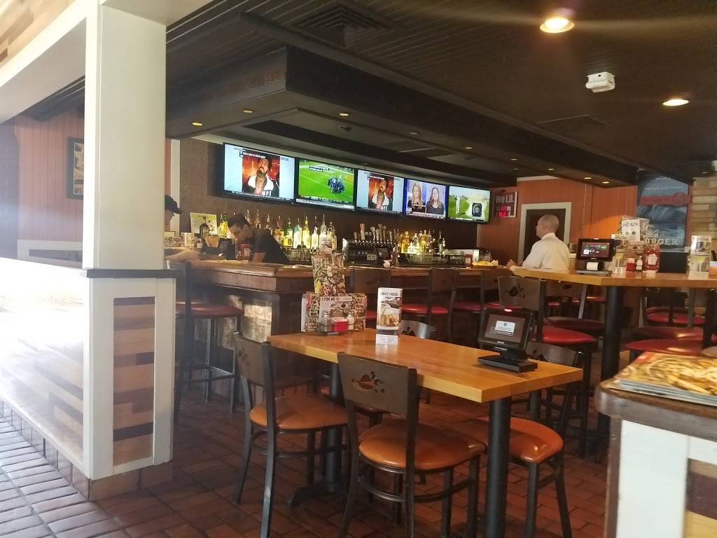 Chilis Grill & Bar | restaurant | 7083 Bakers Bridge Rd, Franklin, TN 37067, USA | 6157717497 OR +1 615-771-7497