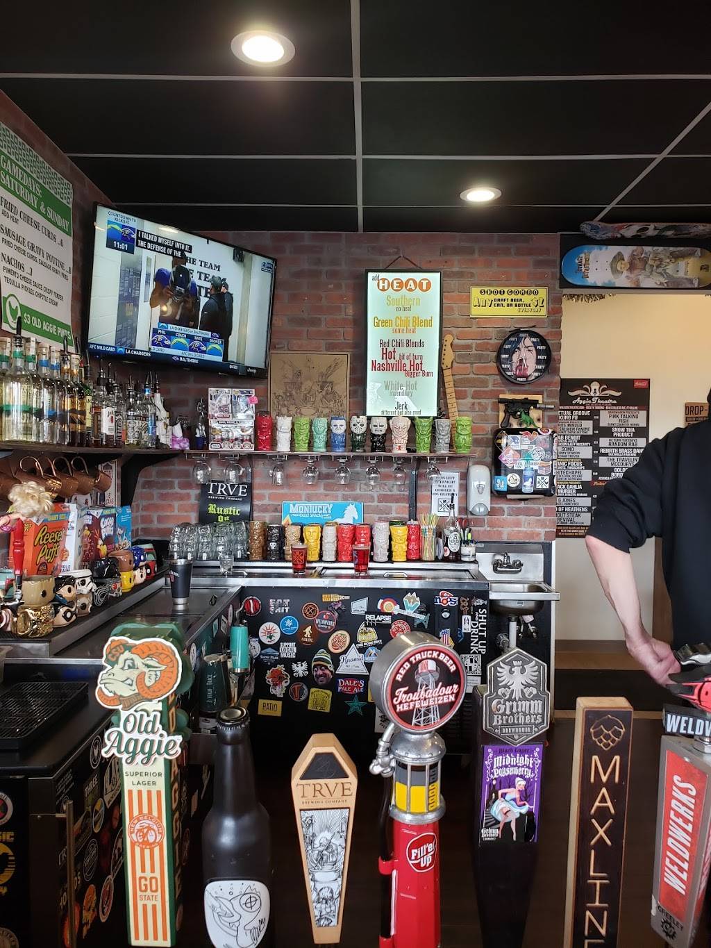 Music City Hot Chicken | restaurant | 111 W Prospect Rd C, Fort Collins, CO 80525, USA | 9702862309 OR +1 970-286-2309