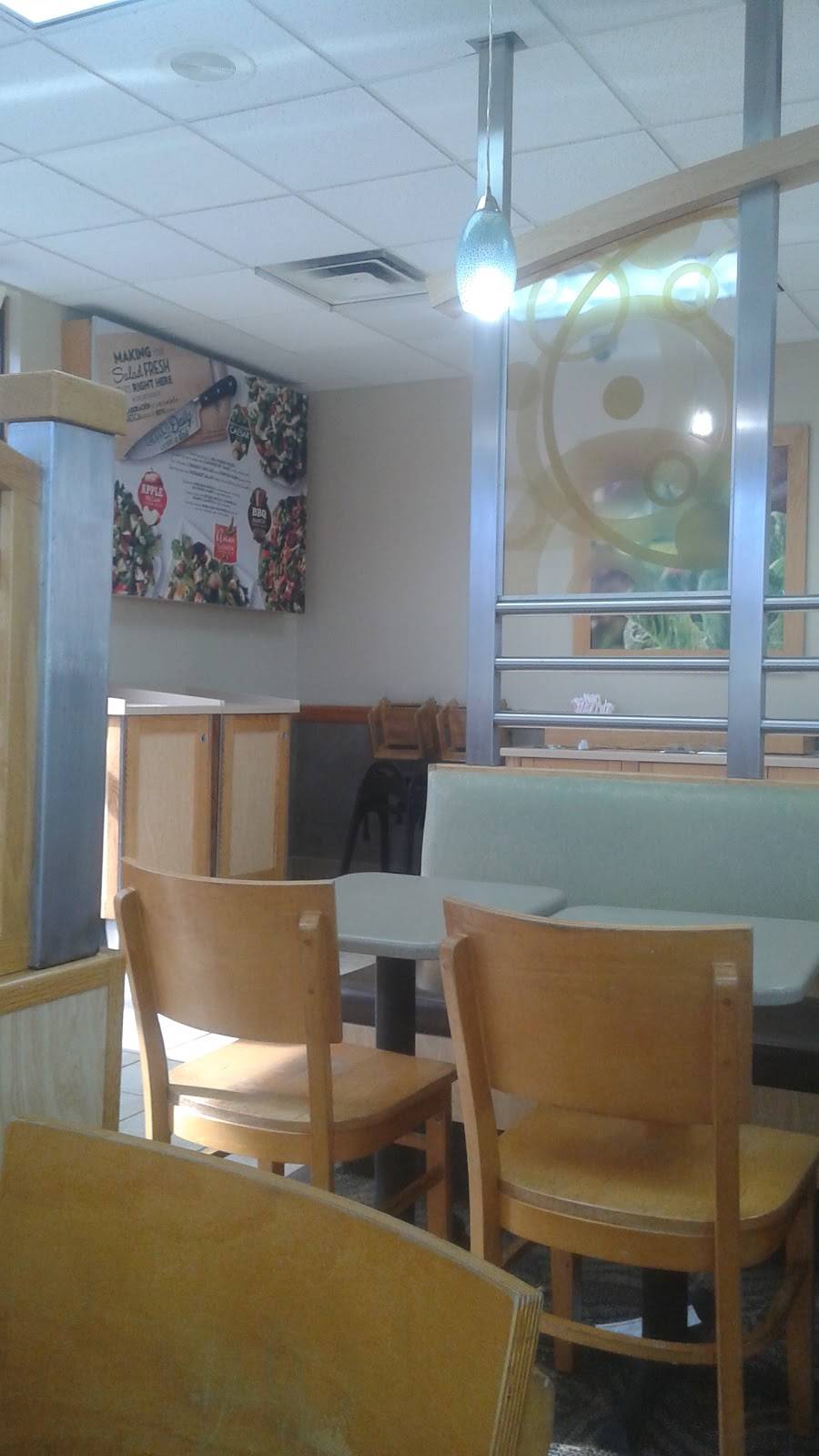 Wendys | restaurant | 2801 Davie Blvd, Fort Lauderdale, FL 33312, USA | 9547926055 OR +1 954-792-6055