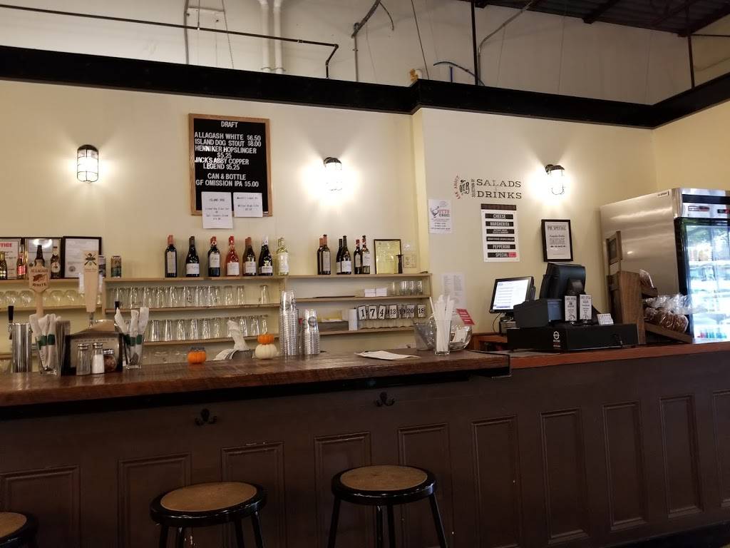 OTTO | restaurant | 125 John Roberts Rd, South Portland, ME 04106, USA | 2077720900 OR +1 207-772-0900