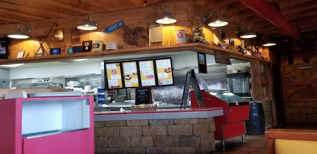 Charlies Fried Chicken | restaurant | 2400 N Main St, Miami, OK 74354, USA | 9185428210 OR +1 918-542-8210