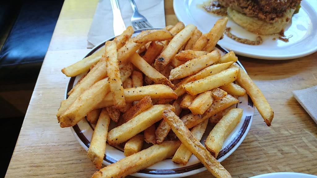 Pine State Biscuits | Division | restaurant | 1100 SE Division St #100, Portland, OR 97202, USA | 5034776605 OR +1 503-477-6605