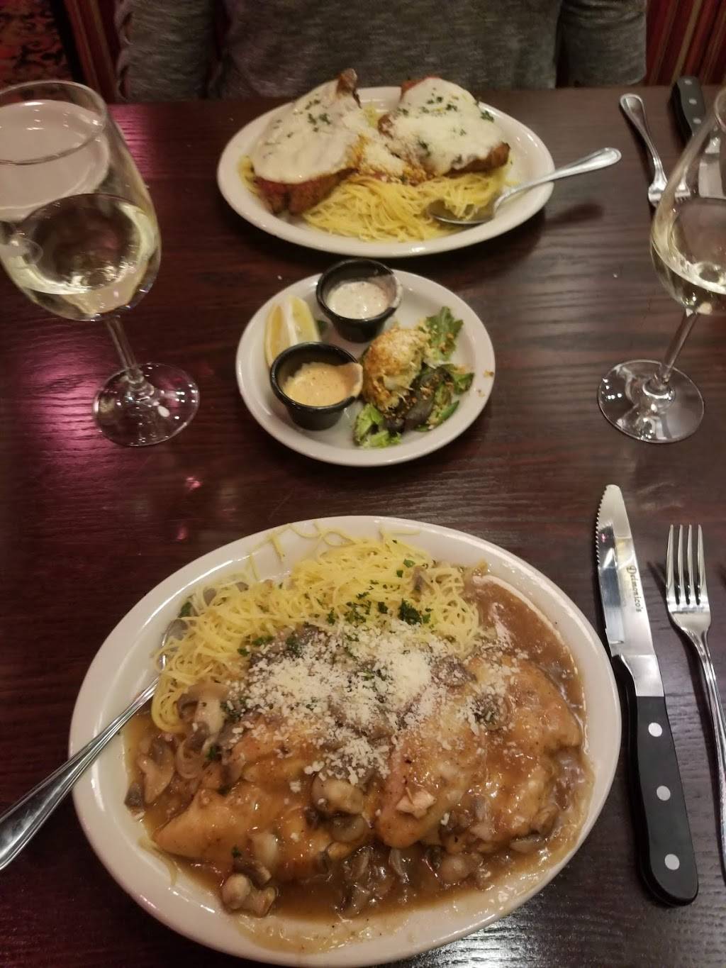 Delmonicos Italian Steakhouse - Oviedo | restaurant | 167 E Mitchell Hammock Rd, Oviedo, FL 32765, USA | 4075427325 OR +1 407-542-7325