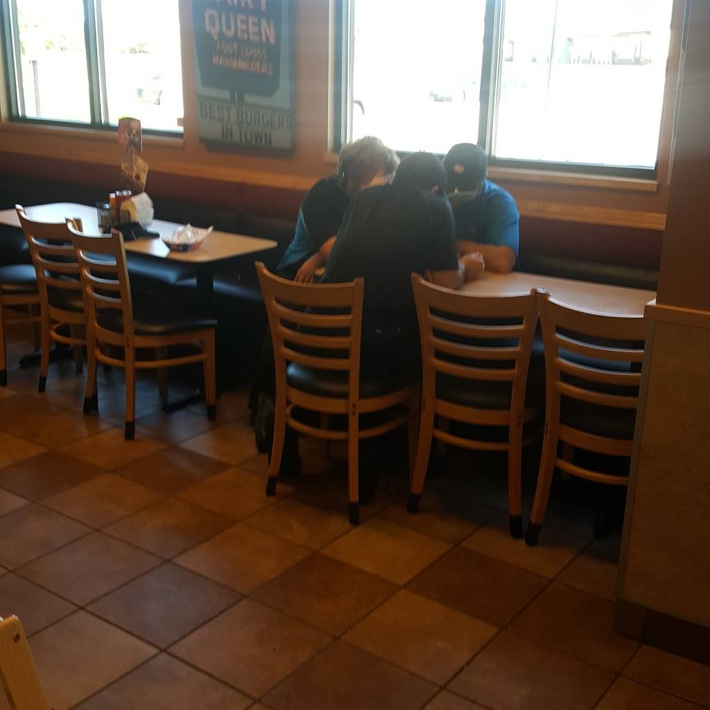 Dairy Queen Grill & Chill | restaurant | 5545 S 16th St, Lincoln, NE 68512, USA | 4024830620 OR +1 402-483-0620