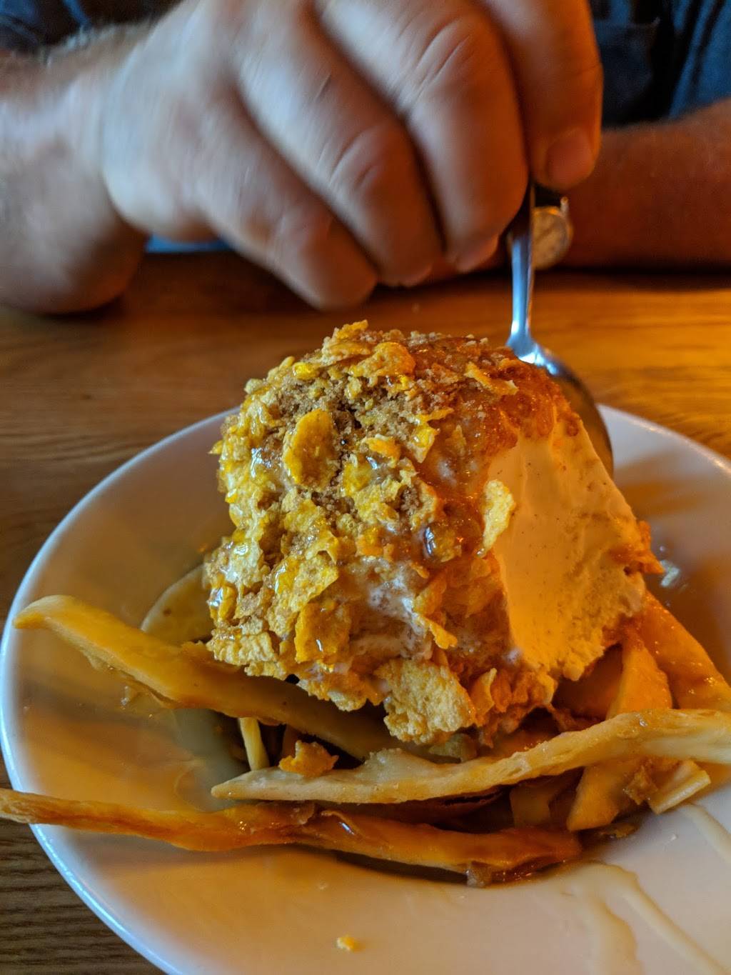 Moosehead Hoof & Ladder | restaurant | 7989 Columbia Rd, Olmsted Falls, OH 44138, USA | 4402355511 OR +1 440-235-5511