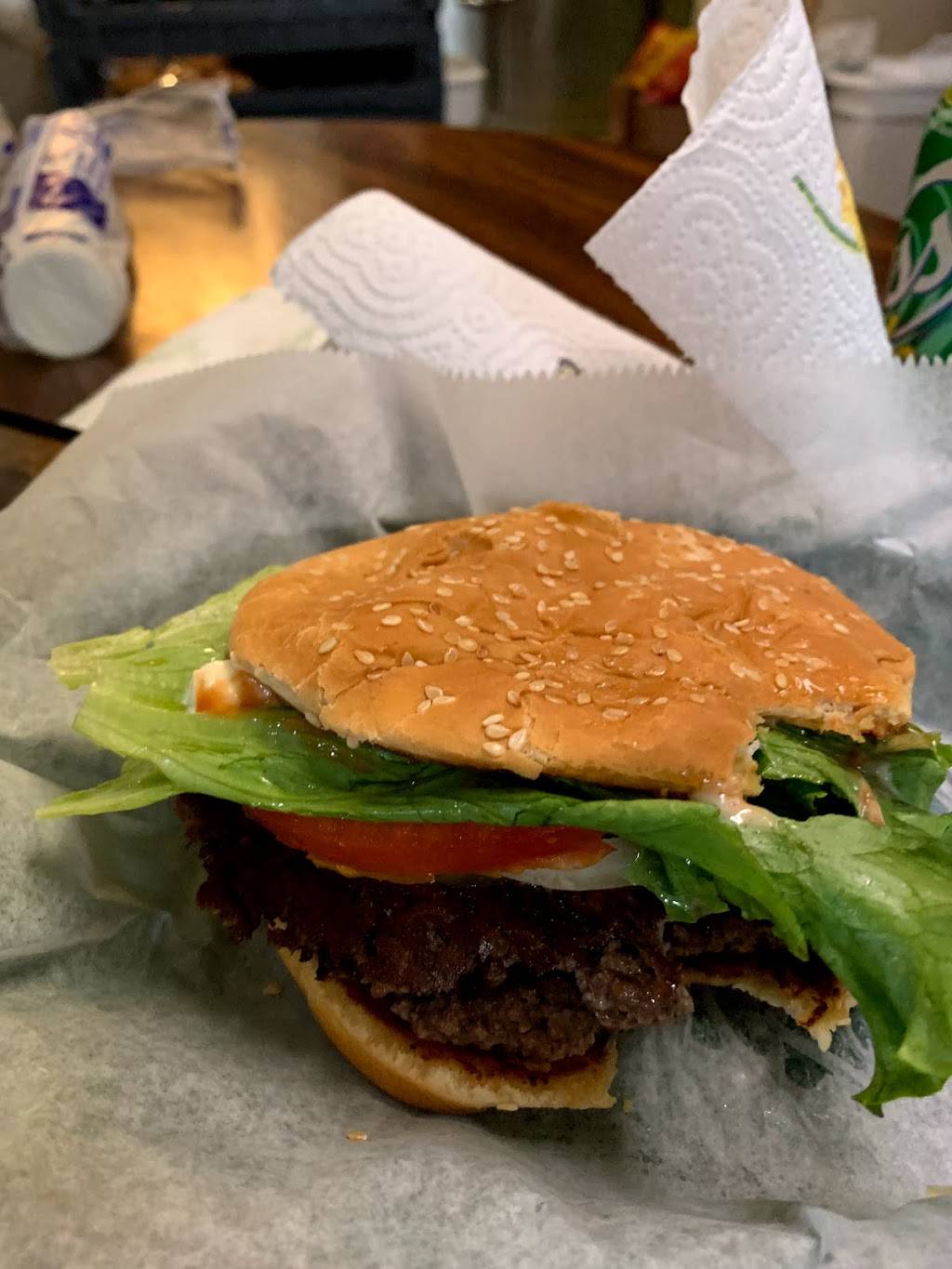 Dairy Master | restaurant | 516 Madison Ave, Madison, IL 62060, USA | 6188761833 OR +1 618-876-1833