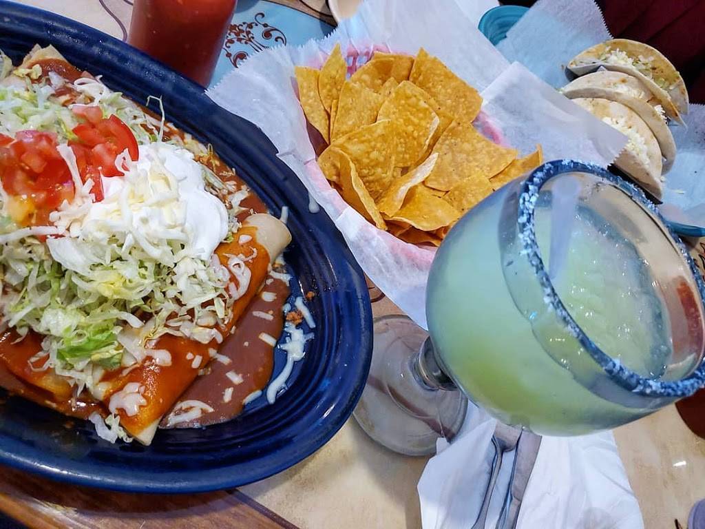 Mi Pueblo Mexican Restaurant | restaurant | 16060 Cedar Ave South, Rosemount, MN 55068, USA | 9526839235 OR +1 952-683-9235