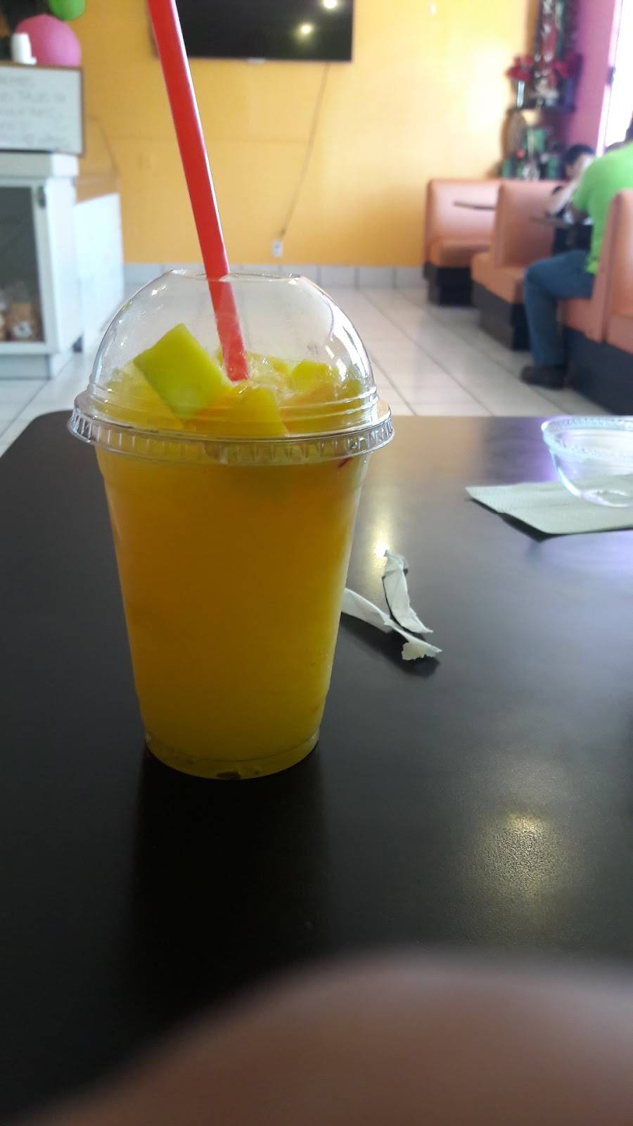 la cascada tortas y licuados | restaurant | 5124 W McDowell Rd, Phoenix, AZ 85035, USA | 6024556199 OR +1 602-455-6199