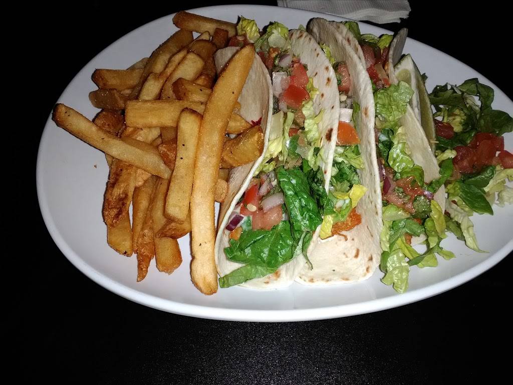 Barrel House | restaurant | 1321 5th Ave, Moline, IL 61265, USA | 3095171973 OR +1 309-517-1973