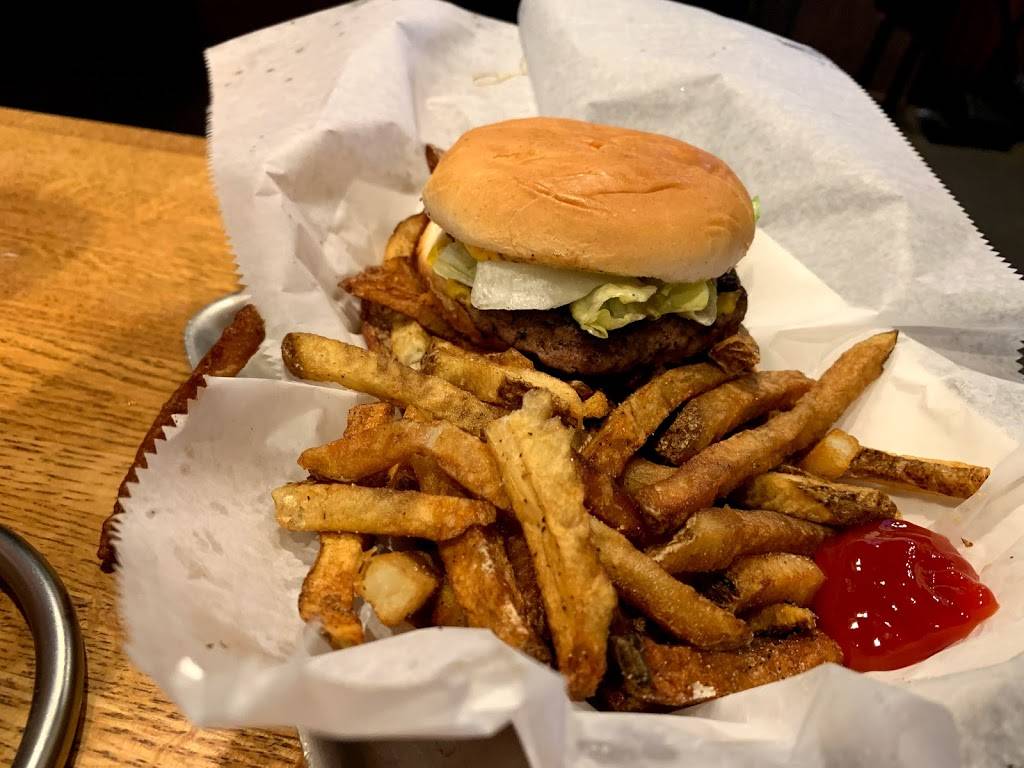 Primanti Bros. Restaurant and Bar | restaurant | 5491 Penn Ave, Pittsburgh, PA 15206, USA | 4124048480 OR +1 412-404-8480