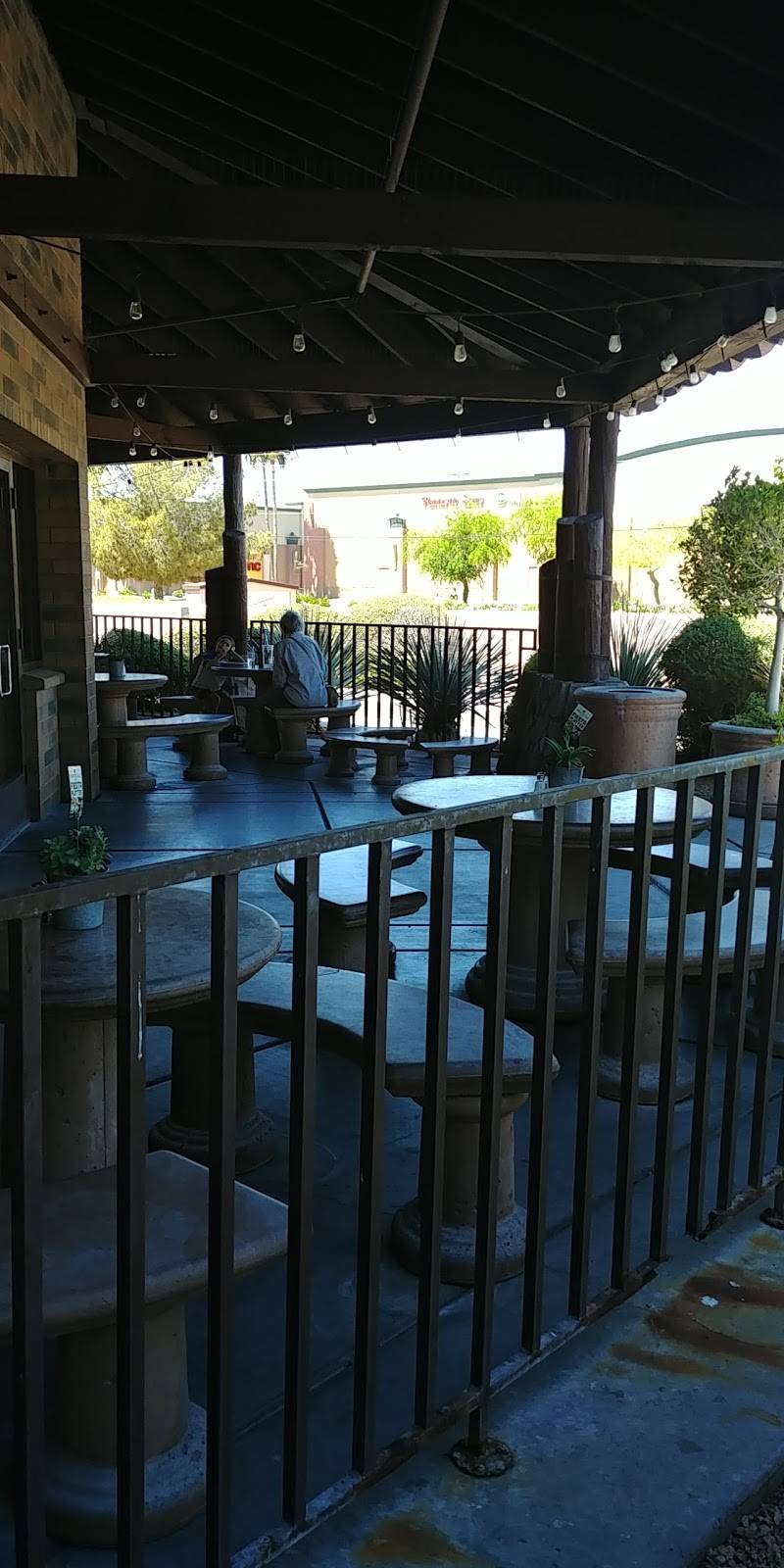 Someburros | restaurant | 1335 E Baseline Rd, Gilbert, AZ 85233, USA | 4807558226 OR +1 480-755-8226