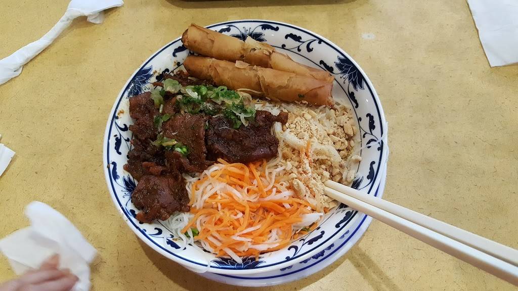 Pho Hoang Express | restaurant | 16425 Bernardo Center Dr, San Diego, CA 92128, USA | 8586137777 OR +1 858-613-7777