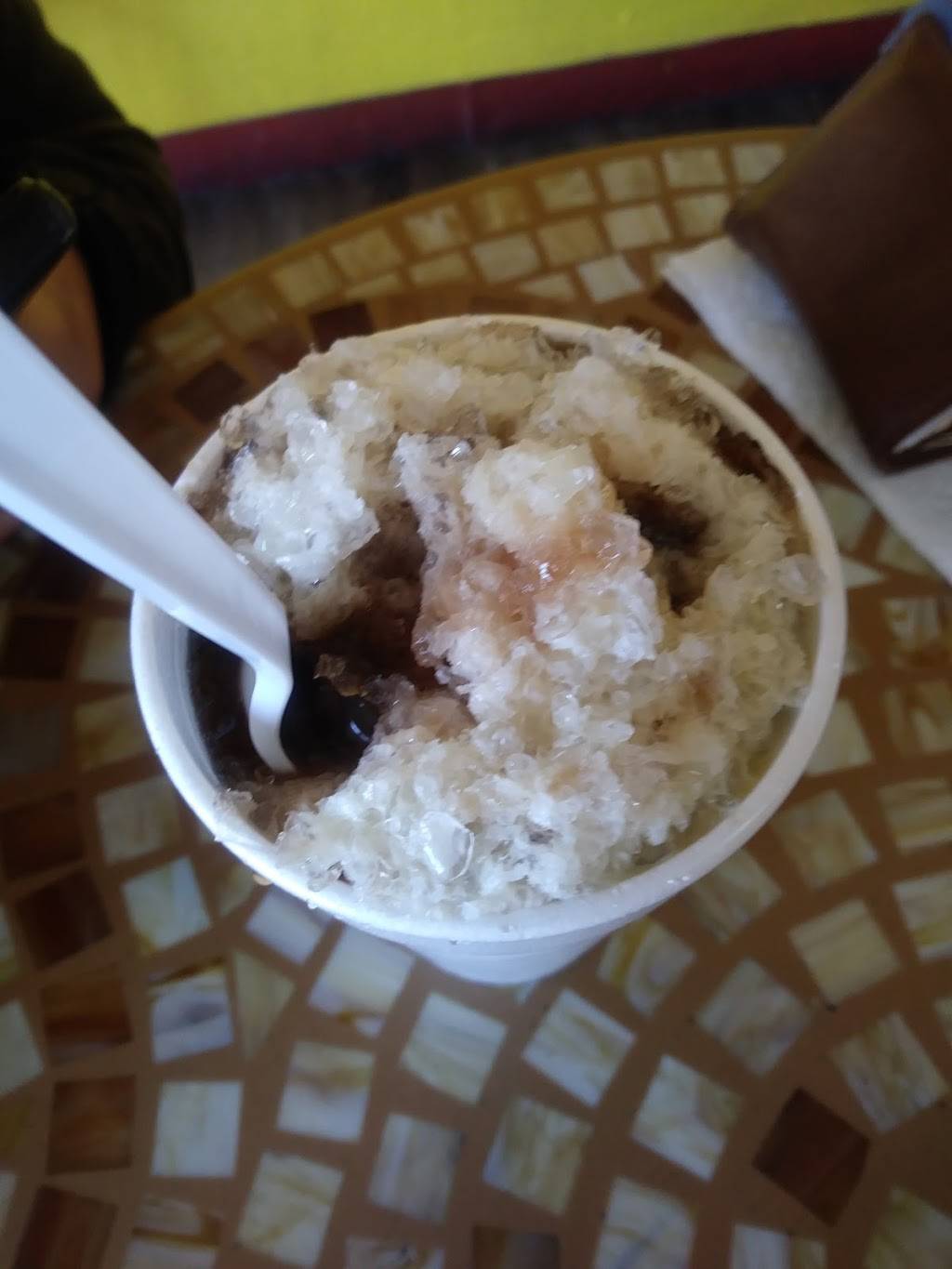 Penas Snowcones Tacos Y Mas | restaurant | 2936 E 22nd St, Tucson, AZ 85713, USA | 5207950497 OR +1 520-795-0497