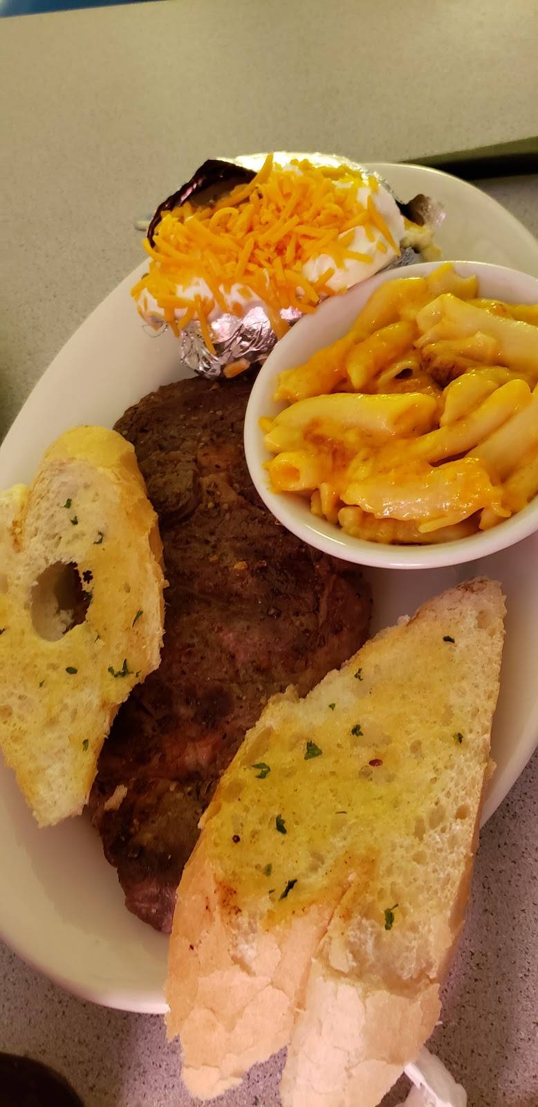 Char Lous | restaurant | 27470 U.S. Hwy 190, Lacombe, LA 70445, USA | 9858827575 OR +1 985-882-7575