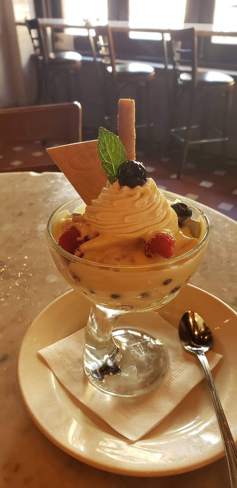 Il Fornaio | restaurant | 1179 Galleria Blvd Suite P-118, Roseville, CA 95678, USA | 9167881200 OR +1 916-788-1200