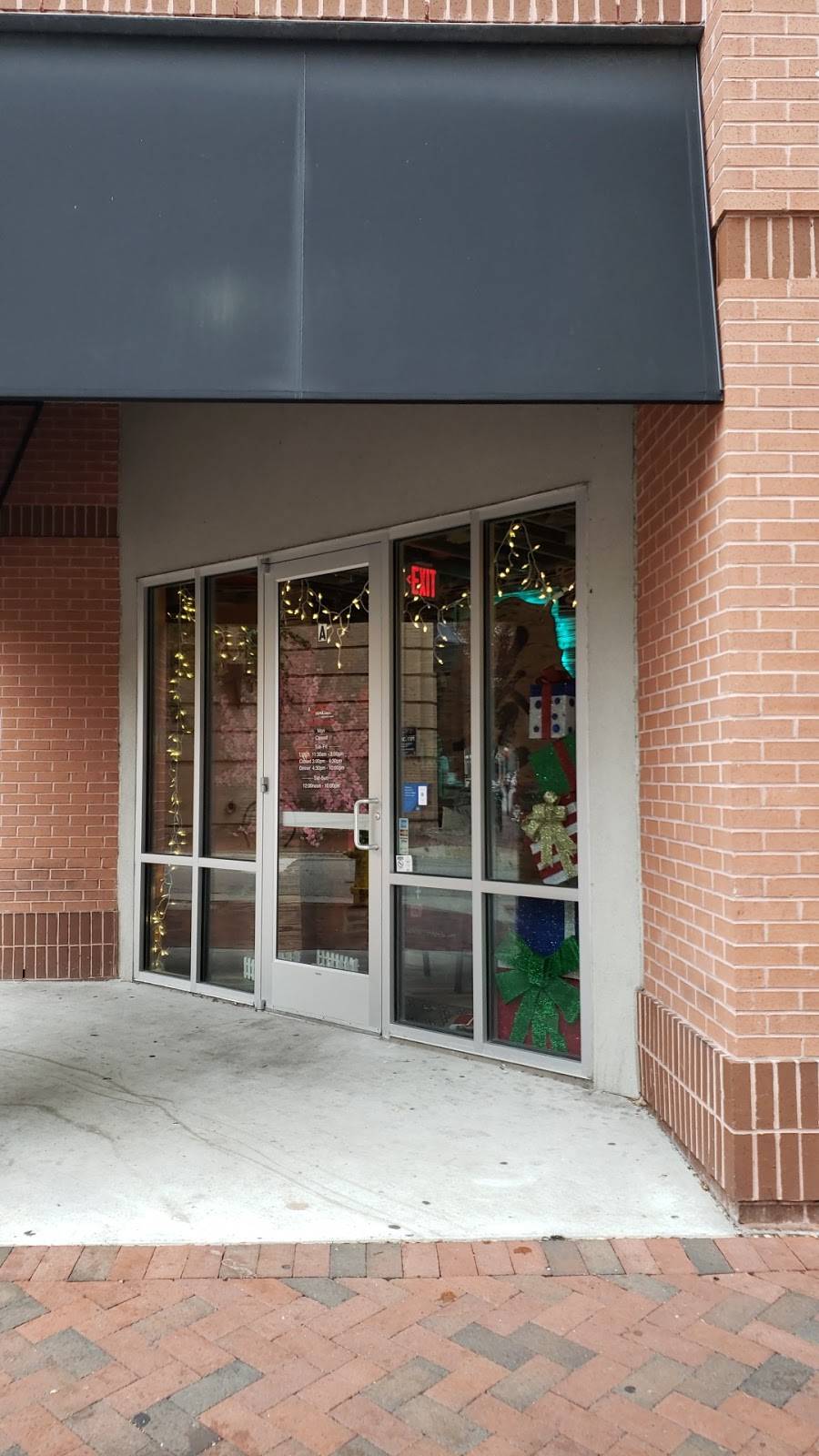 YamaChens Sushi | restaurant | 401 Granby St unit A, Norfolk, VA 23510, USA | 7573902141 OR +1 757-390-2141