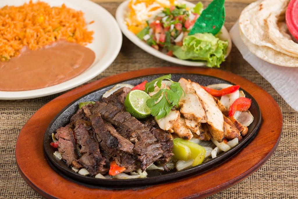 Johnny Tamale Cantina | restaurant | 4647 East Sam Houston Pkwy S, Pasadena, TX 77505, USA | 2814877482 OR +1 281-487-7482