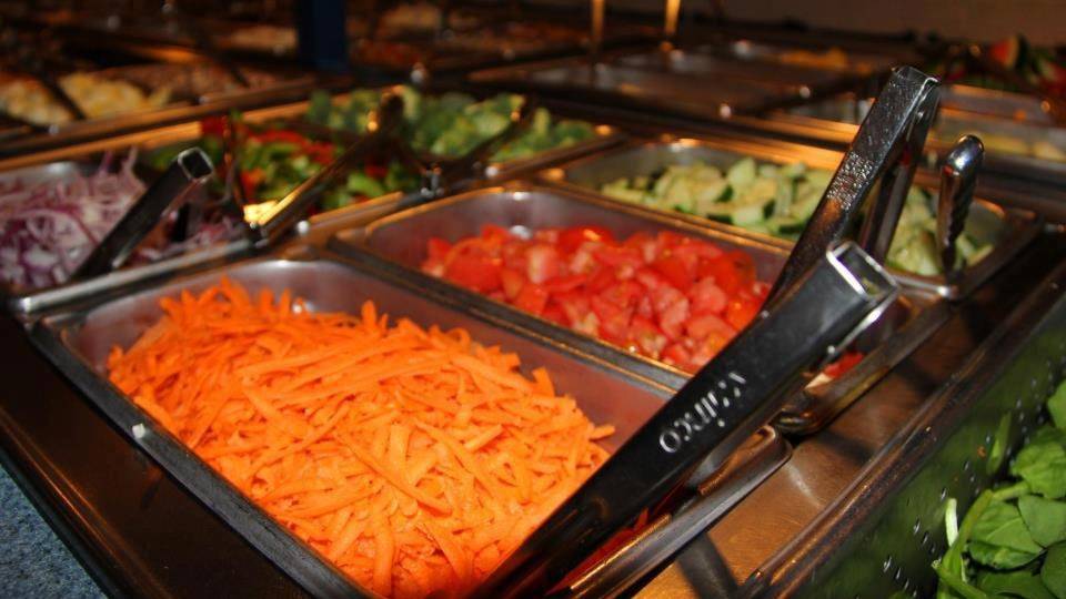 Charleys Boathouse Grill | restaurant | 6241 Estero Blvd, Fort Myers Beach, FL 33931, USA | 2397654700 OR +1 239-765-4700