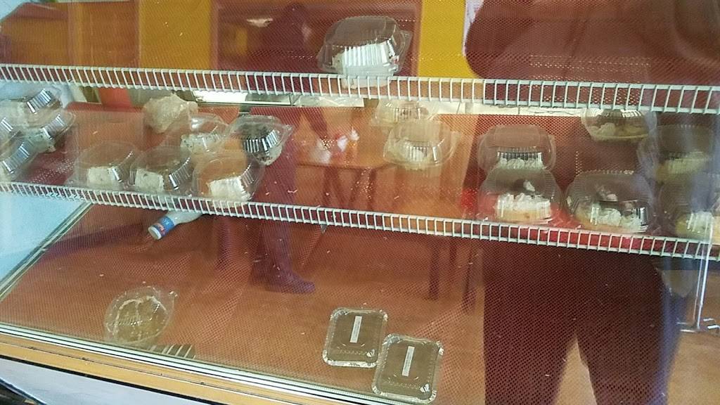 Berties West Indian & American Restaurant | restaurant | 928 N Main St, Waterbury, CT 06704, USA | 2037574330 OR +1 203-757-4330