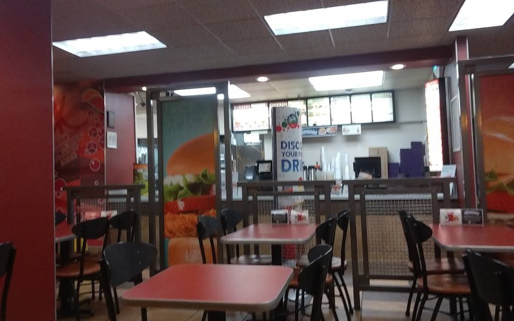 Jack in the Box | restaurant | 3025 E Shaw Ave, Fresno, CA 93710, USA | 5592927754 OR +1 559-292-7754