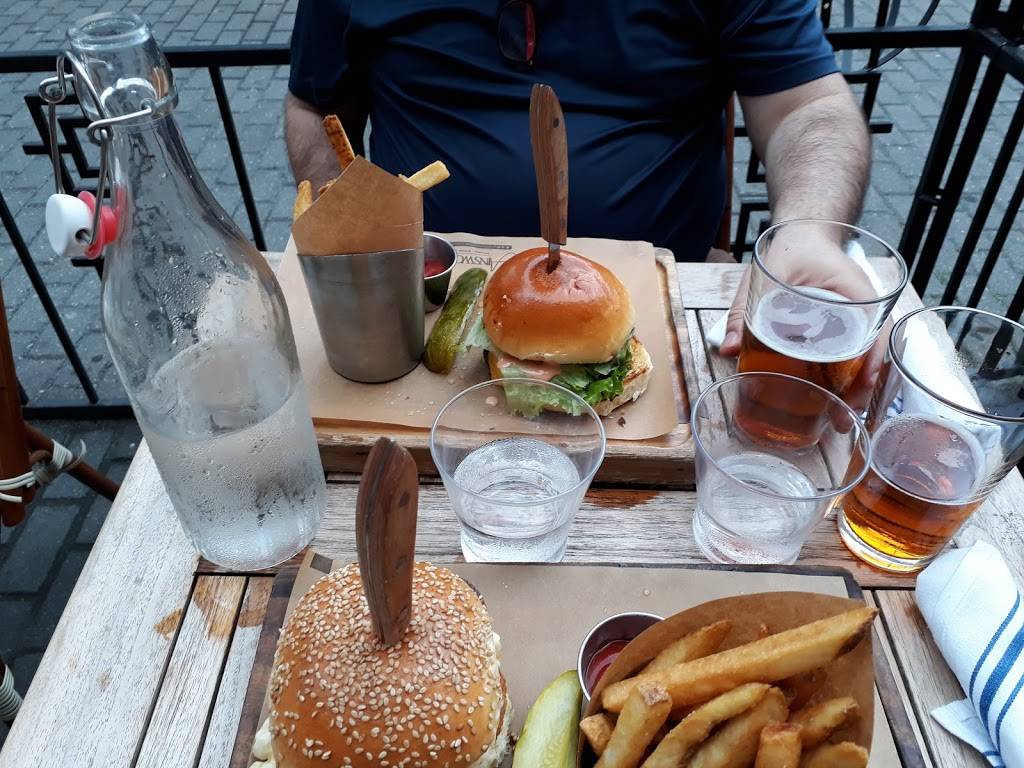 The Ainsworth | restaurant | 310 Sinatra Dr, Hoboken, NJ 07030, USA | 2017167070 OR +1 201-716-7070