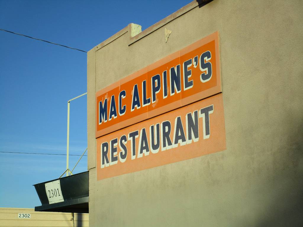 MacAlpines Diner & Soda Fountain | restaurant | 2303 N 7th St, Phoenix, AZ 85006, USA | 6022625545 OR +1 602-262-5545