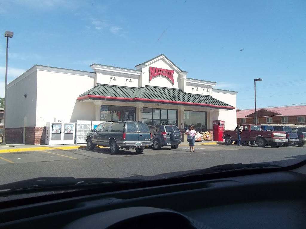 Maverik Adventures First Stop | restaurant | 819 E Coulter Ave, Powell, WY 82435, USA | 3077545855 OR +1 307-754-5855