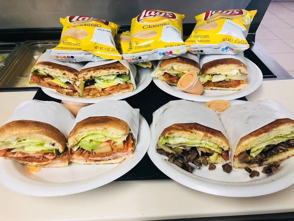 la cascada tortas y licuados | restaurant | 5124 W McDowell Rd, Phoenix, AZ 85035, USA | 6024556199 OR +1 602-455-6199