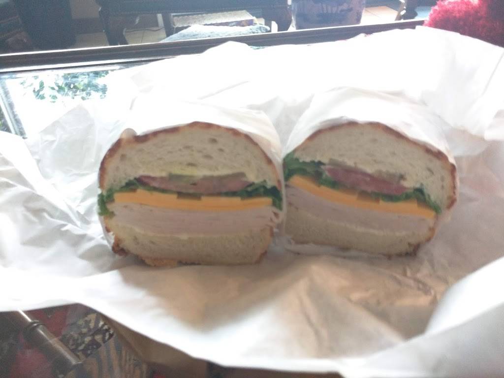 Domenicos Italian Deli | restaurant | 1407 Webster St, Alameda, CA 94501, USA | 5108655558 OR +1 510-865-5558