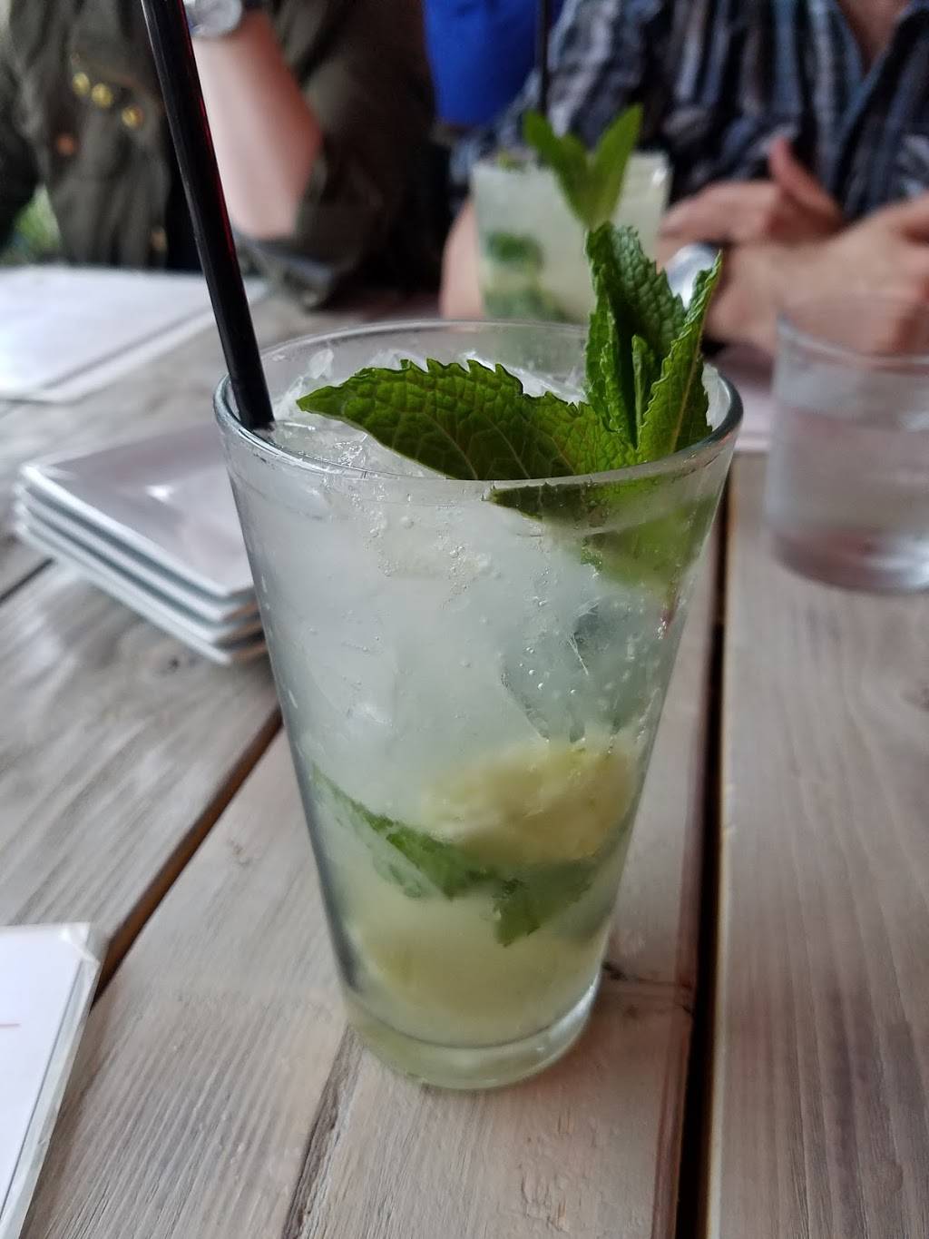 Rojo Gusano | restaurant | 3830 W Lawrence Ave, Chicago, IL 60625, USA | 7735394398 OR +1 773-539-4398