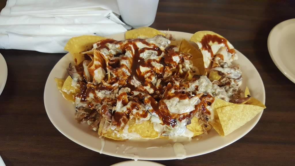 Bar-B-Q By Jim | restaurant | 203 Commerce St, Tupelo, MS 38804, USA | 6628408800 OR +1 662-840-8800