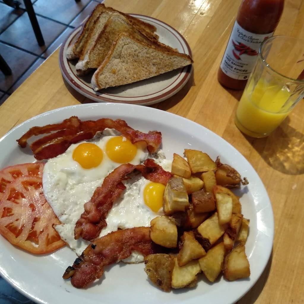 Johnny Gs Cafe | restaurant | 478 Parliament St, Toronto, ON M5A 3A3, Canada | 6473683866 OR +1 647-368-3866