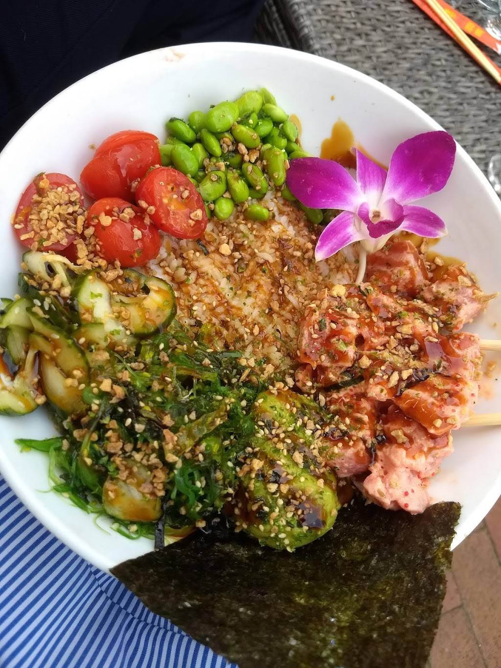 PORT Waterfont Bar & Grill | restaurant | 104 3rd St, Greenport, NY 11944, USA | 6313332501 OR +1 631-333-2501