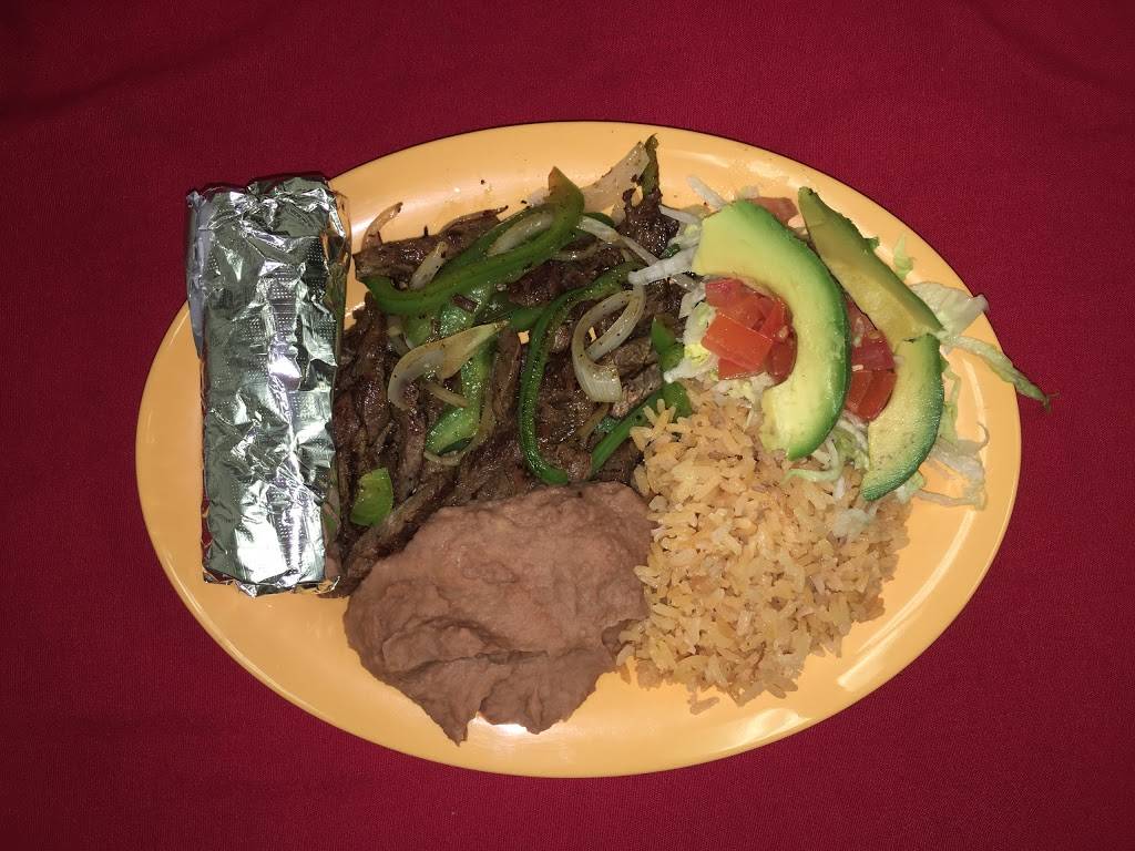 Los Jarritos Mexican Food | restaurant | 801 S Eagle St, Weimar, TX 78962, USA | 9797029199 OR +1 979-702-9199